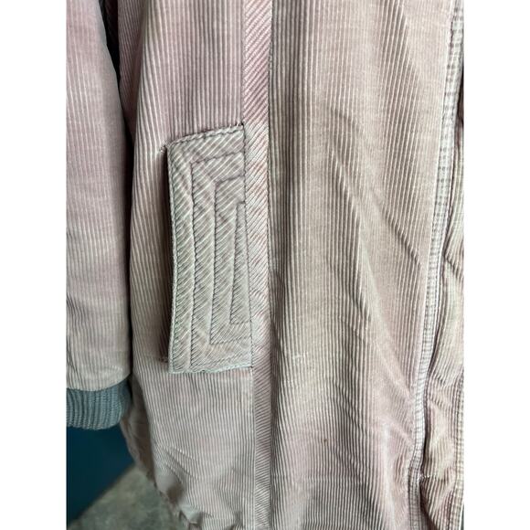 coat corduroy pink gray 1980s long quilted shoulders - Picture 2 of 13